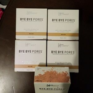 BYE BYE pores.